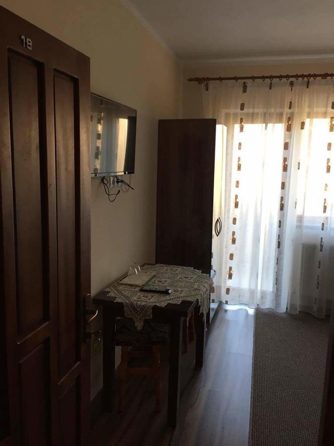 Pensiunea Cetatea Boghis Экстерьер фото